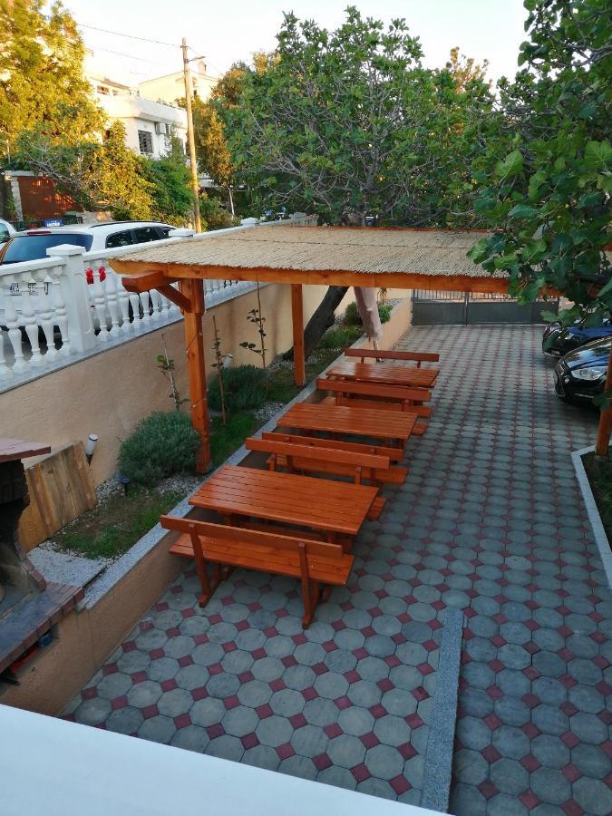 Apartmani Nada Klenovica Exterior photo
